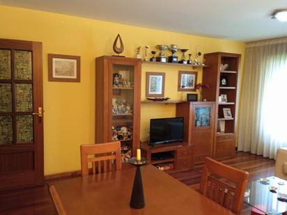 Living room of Duplex for sale in Santiago de Compostela   with Heating and Storage room