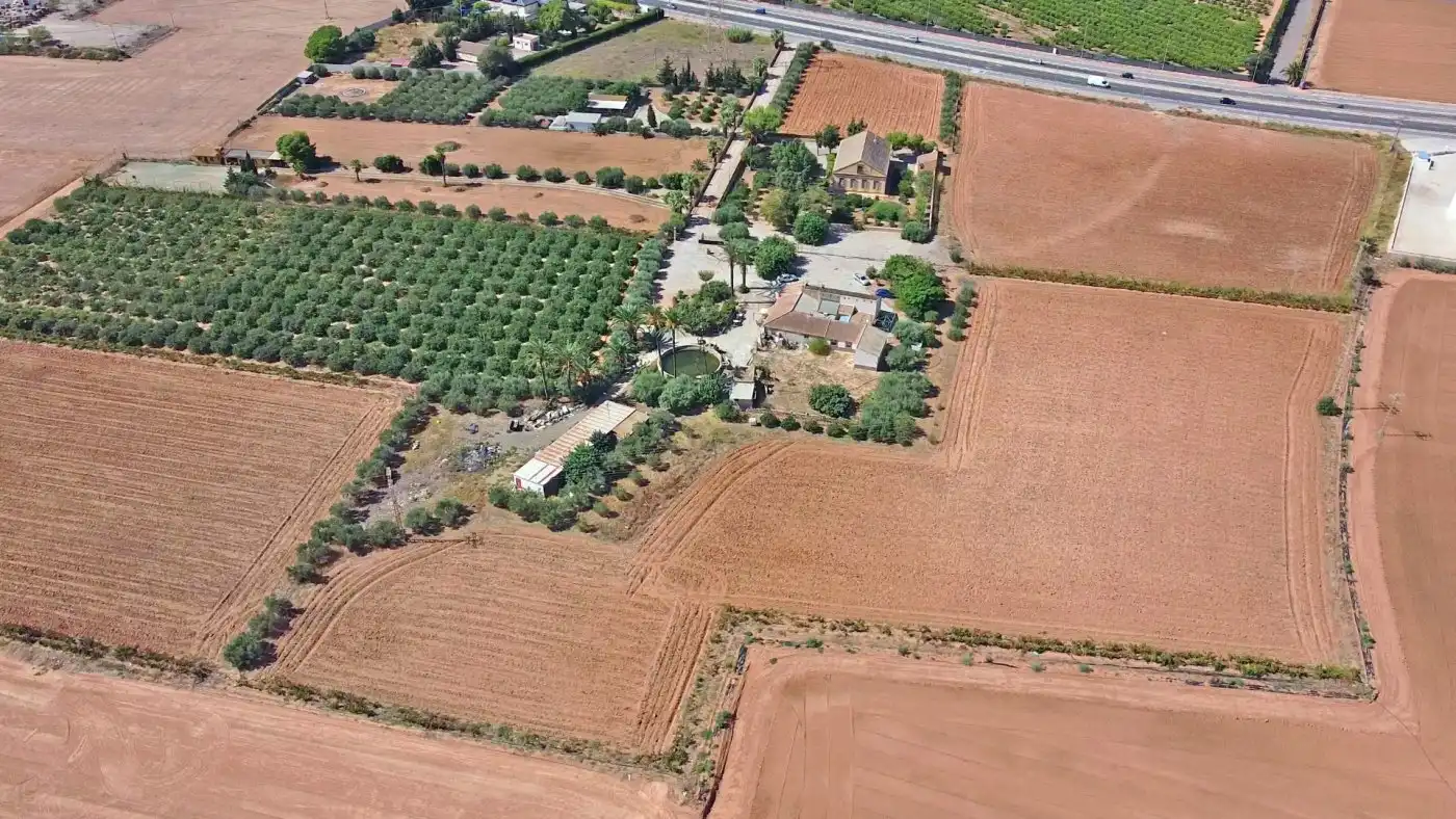 Casa rústica amb jardí en venda a Pedanías Este, imagen 8