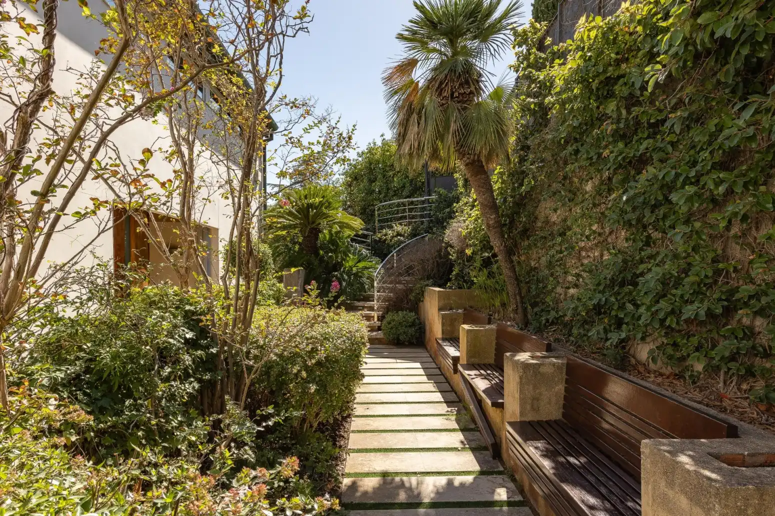 Casa o chalet en venta en Esplugues de Llobregat - Calle PERE BERRUGUETE, Ciutat Diagonal