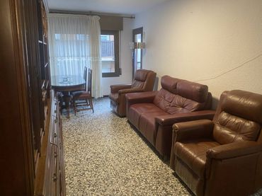 Pis amb balcó en venda a Calle Joan Fernàndez i Comas