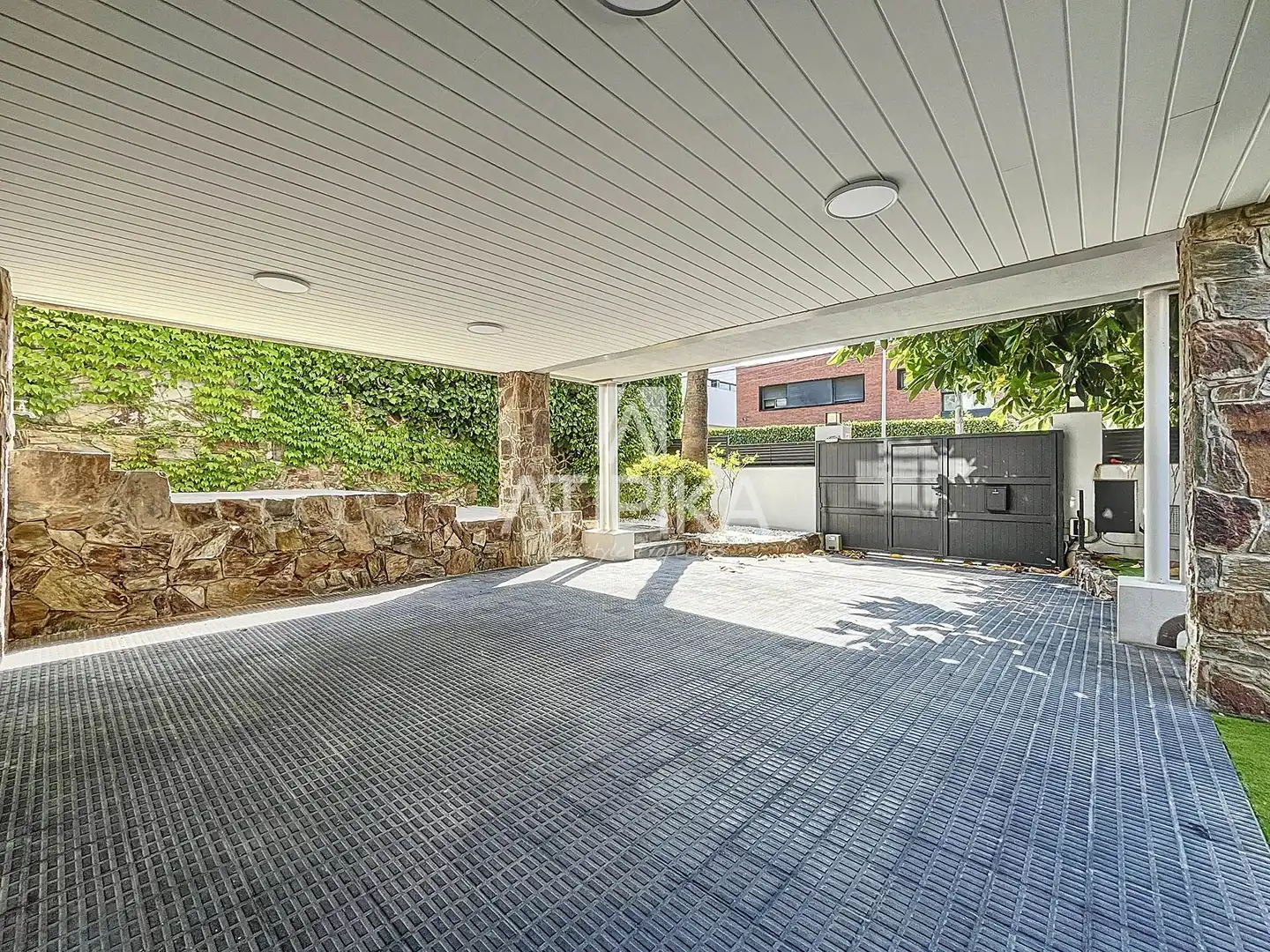 Terrassa de Casa o xalet en venda en Castelldefels amb Aire condicionat, Calefacció i Parquet