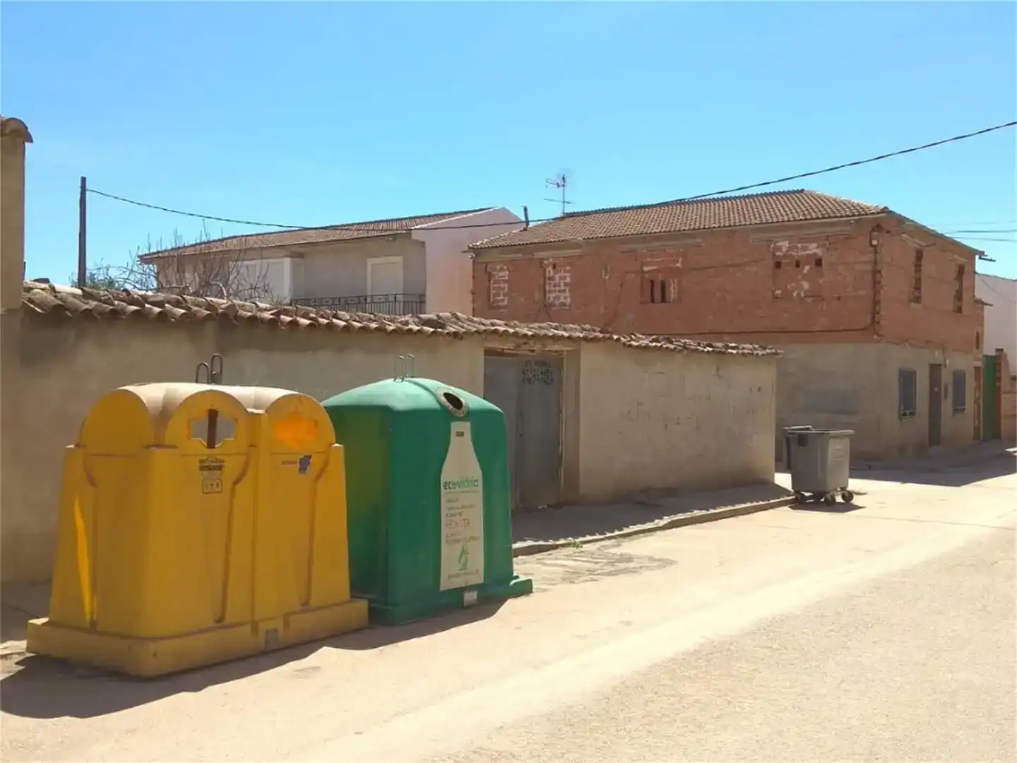 Exterior view of Land for sale in Castellar de Santiago, Ciudad Real