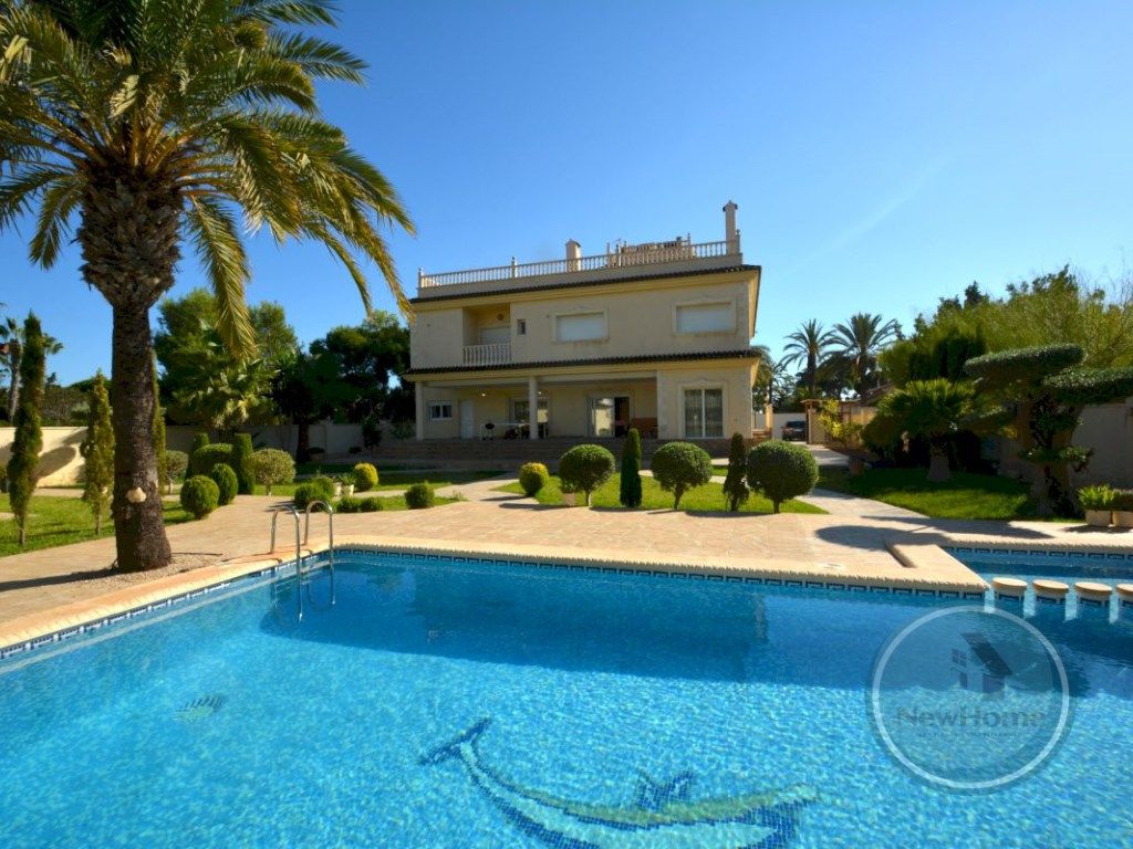 Jardí de Casa o xalet en venda en Orihuela amb Piscina