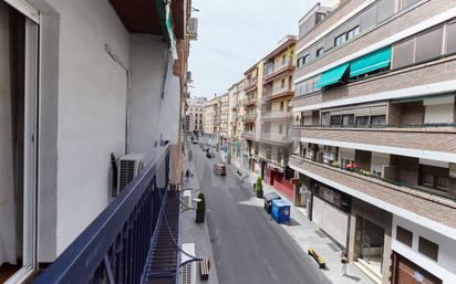 Vista exterior de Pis en venda en  Jaén Capital amb Aire condicionat i Balcó