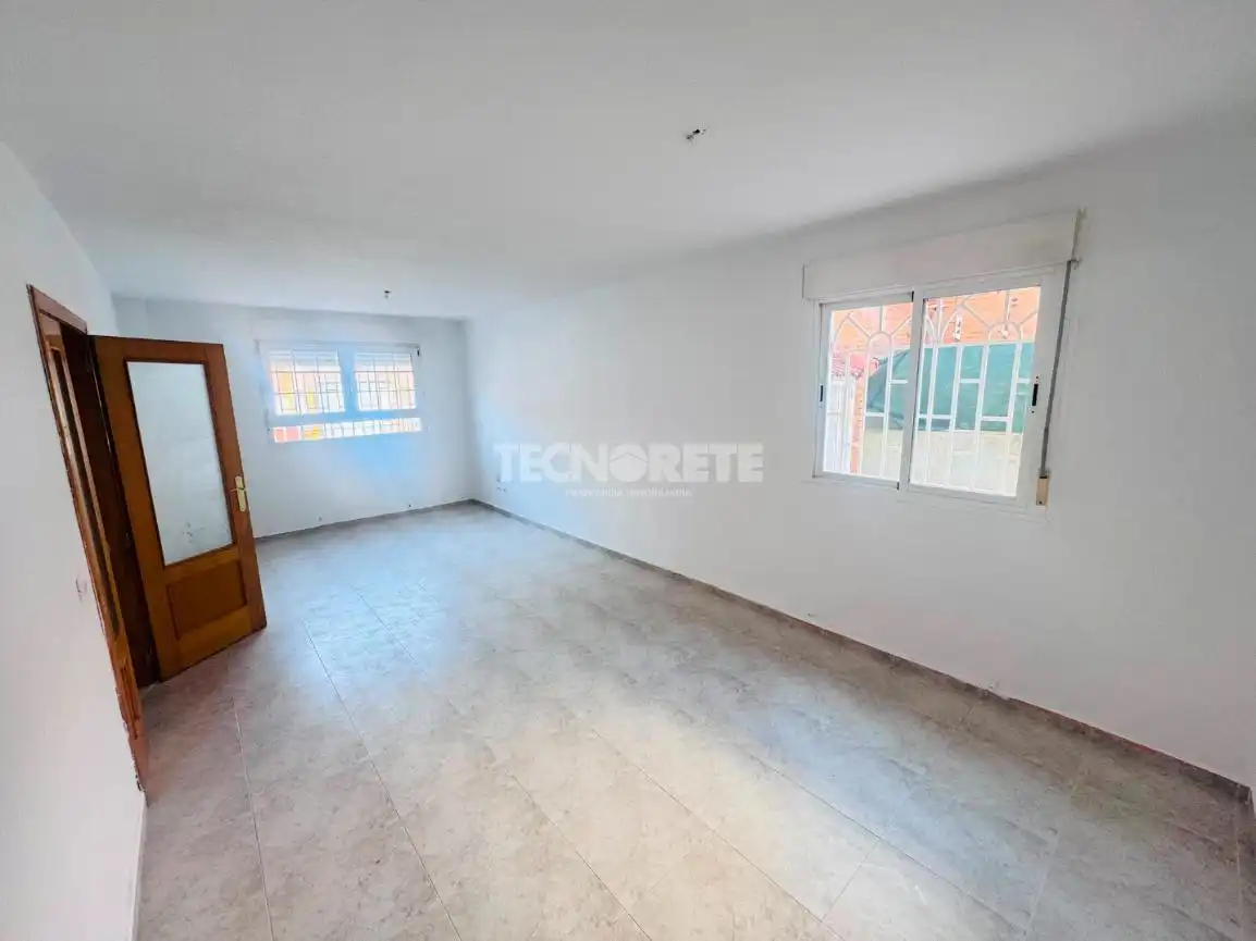 Habitación de Casa adosada en venta en Magán