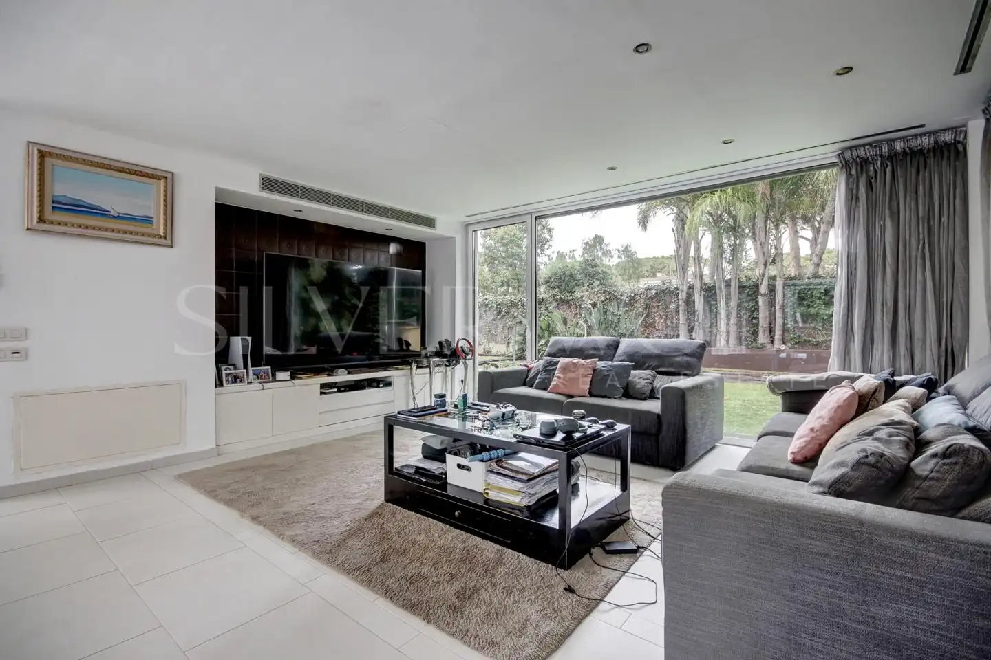 Living room of Houses for sale in Castelldefels  with Air Conditioner, Heating and Private garden