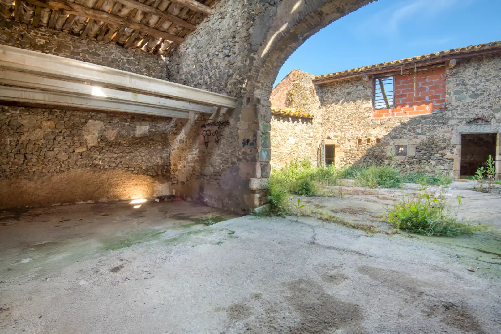Vista exterior de Terreno en venta en Cassà de la Selva