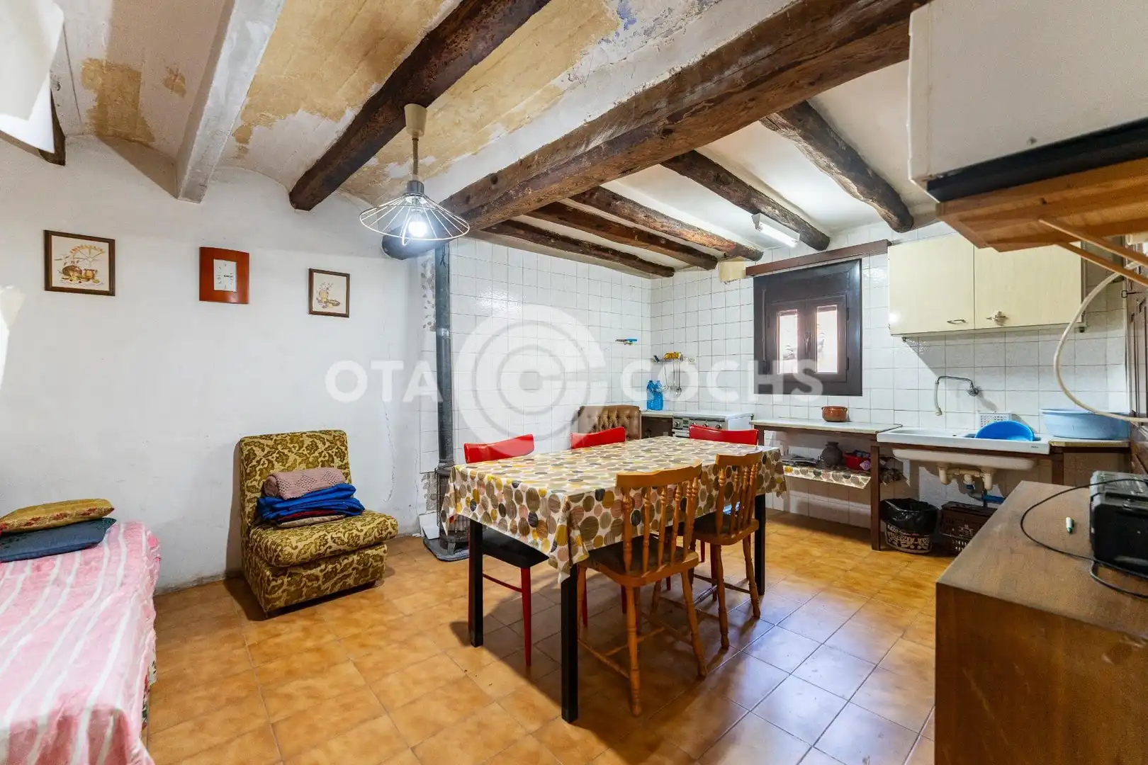 Cocina de Casa adosada en venta en Cabacés