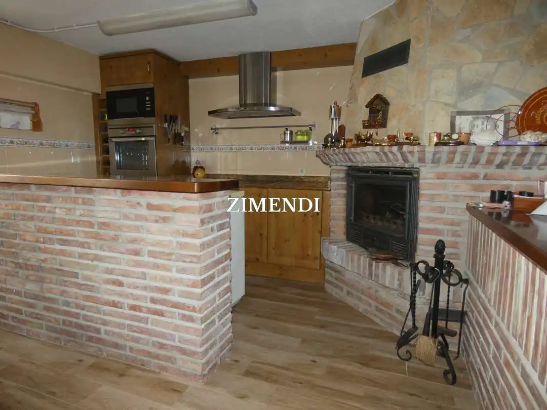 Kitchen of Houses for sale in Albelda de Iregua  with Heating, Terrace and Swimming Pool