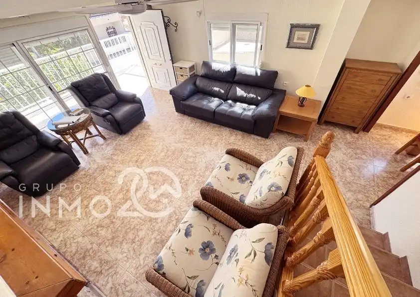 Sala de estar de Casa adosada en venta en Sueca con Aire acondicionado, Calefacción y Jardín privado