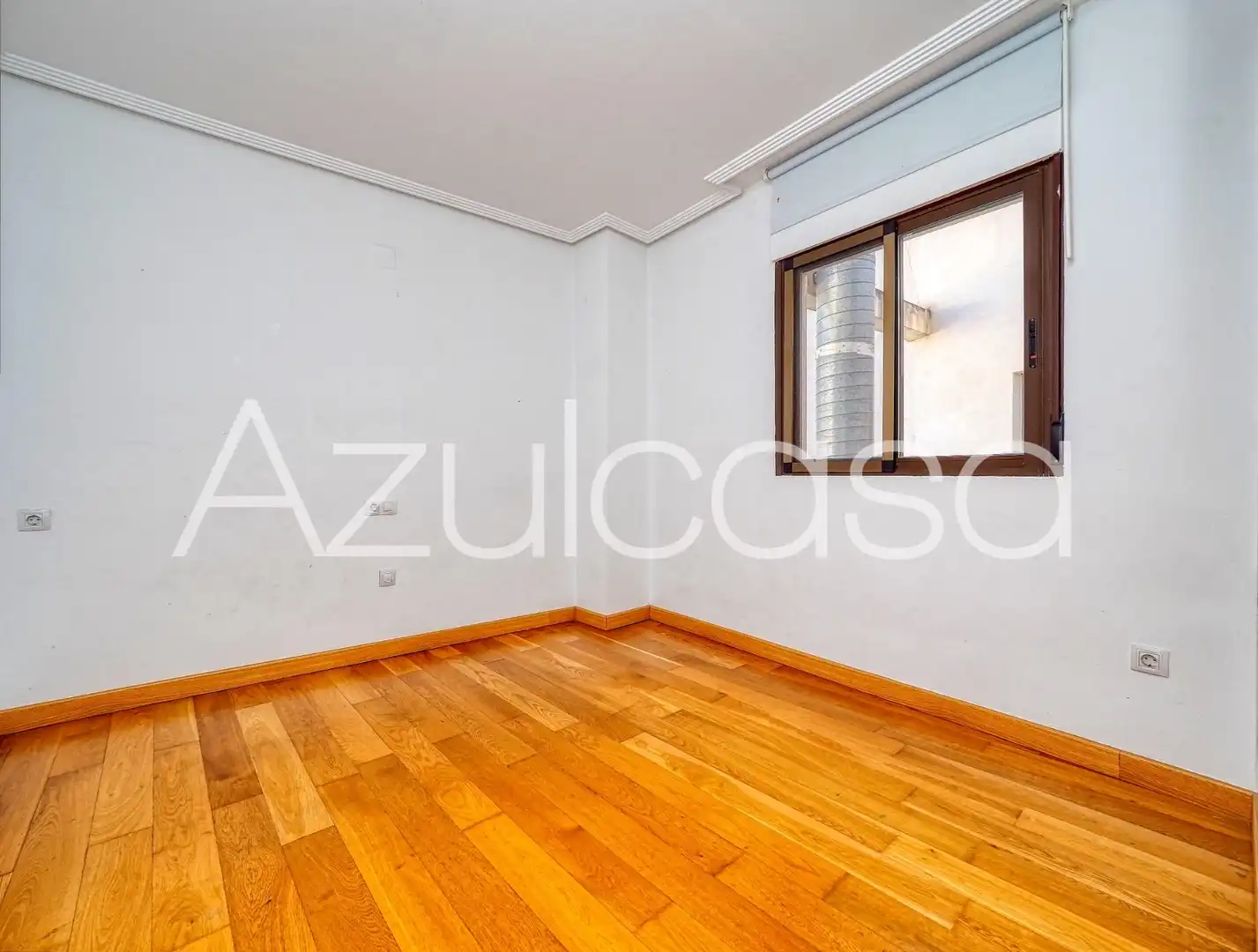 Dormitori de Àtic en venda en Alicante / Alacant amb Aire condicionat, Parquet i Terrassa