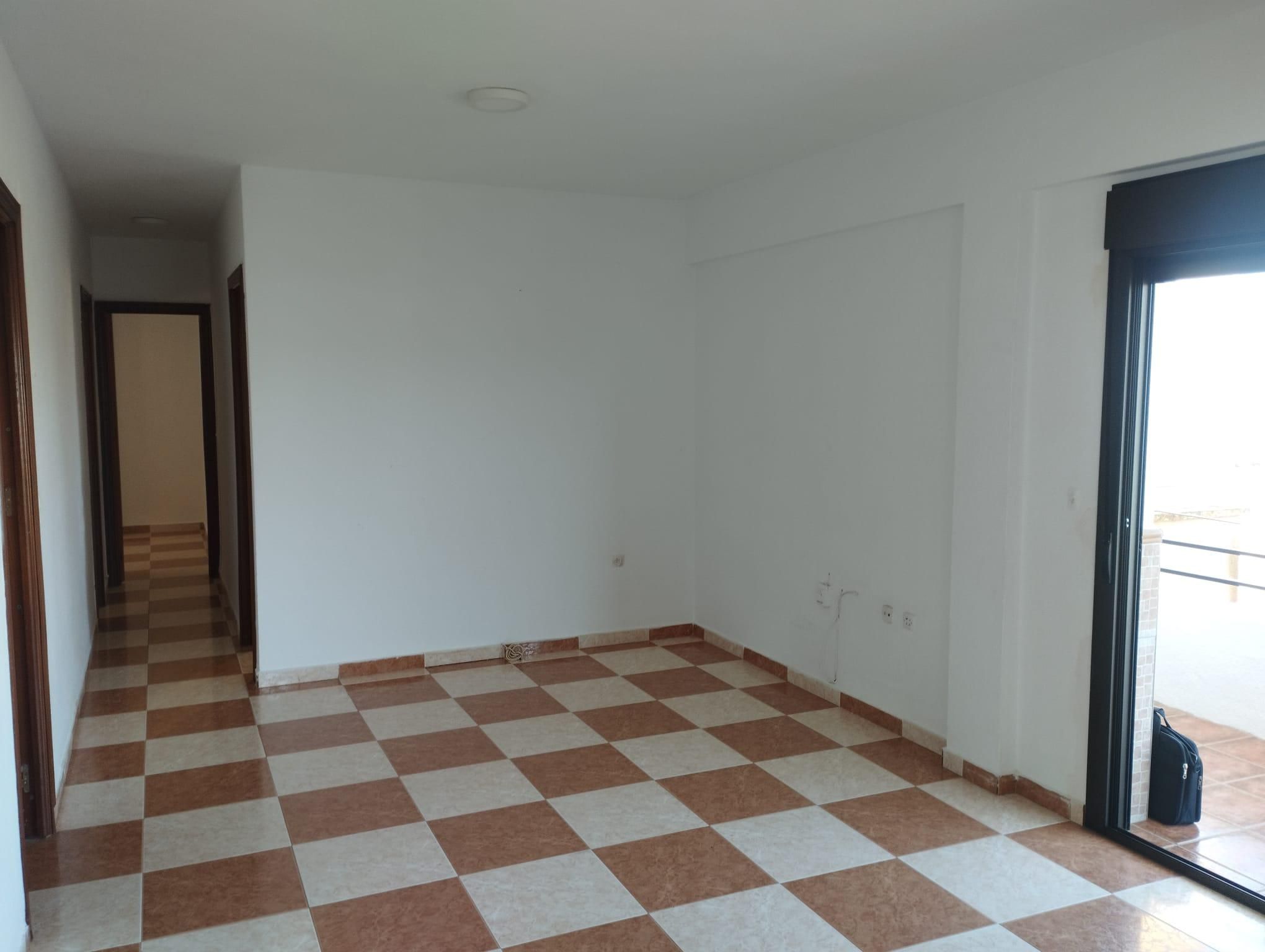 Pis en venda en Arcos de la Frontera amb Terrassa i Traster