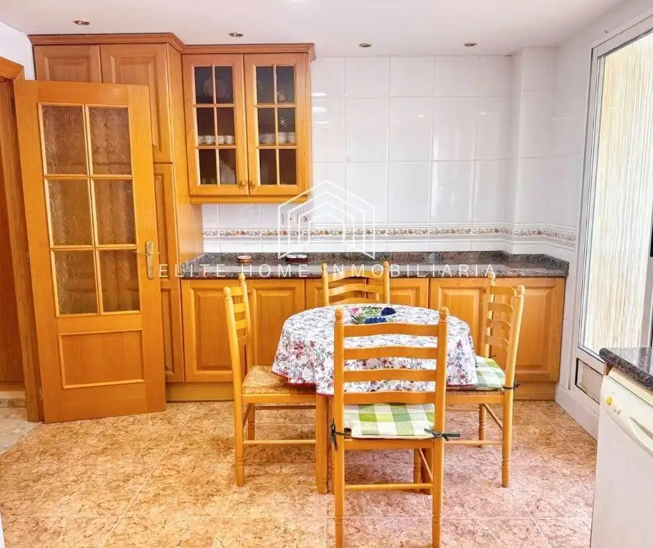 Detached homes for rent in Estación - Universidad
