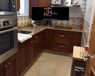 Kitchen of Flat for sale in  Córdoba Capital  with Air Conditioner