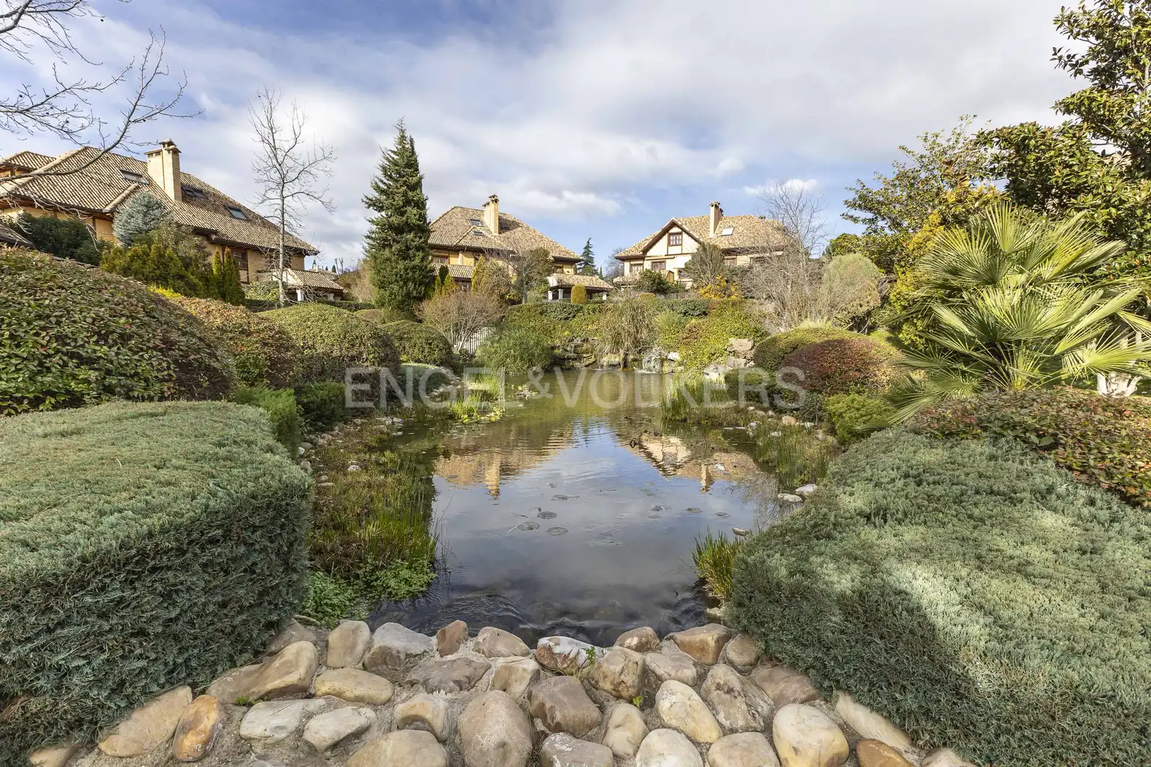 Houses for rent in Encinar de los Reyes