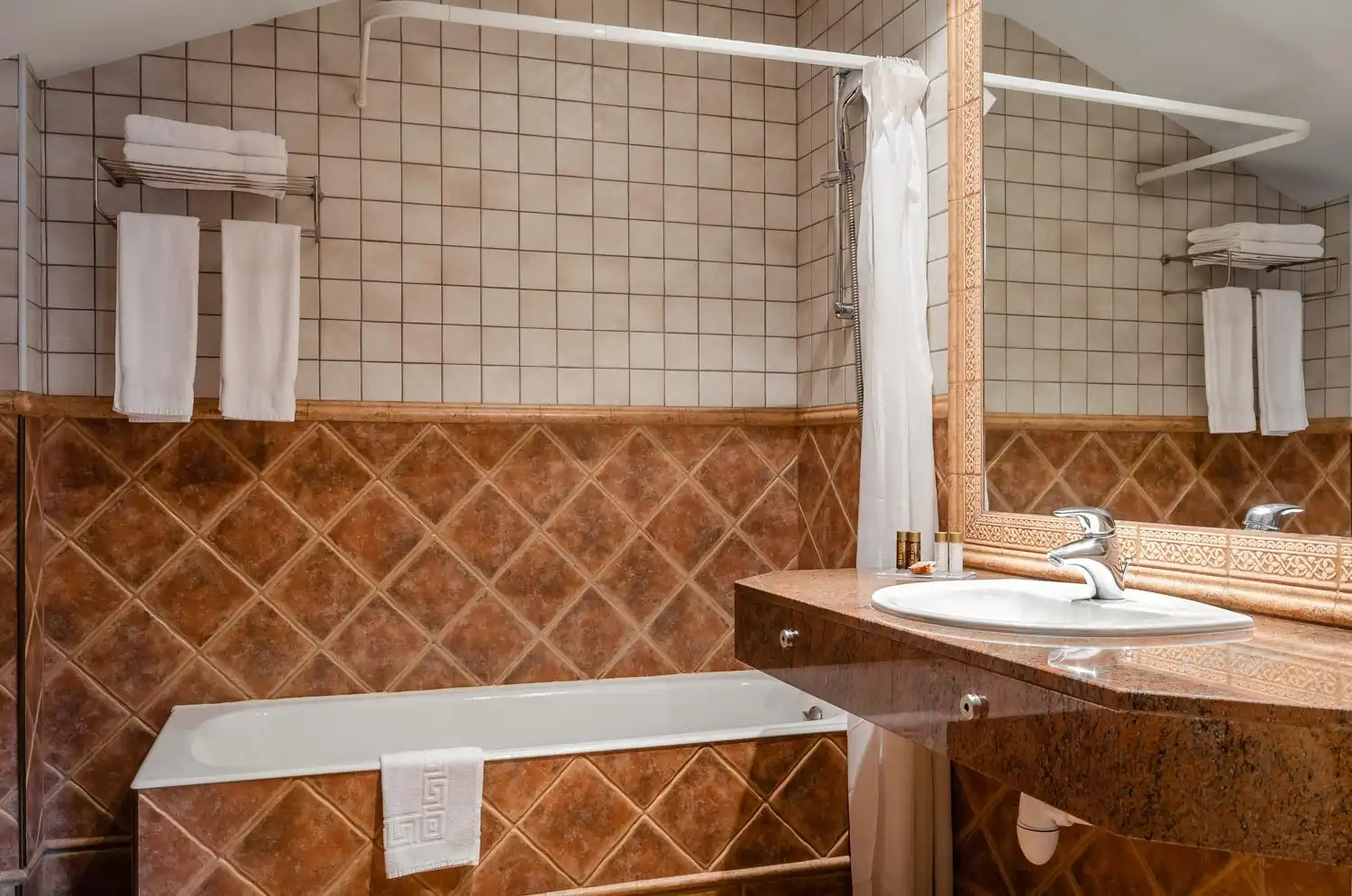 Hotel for sale in Santa Coloma, imagen 25