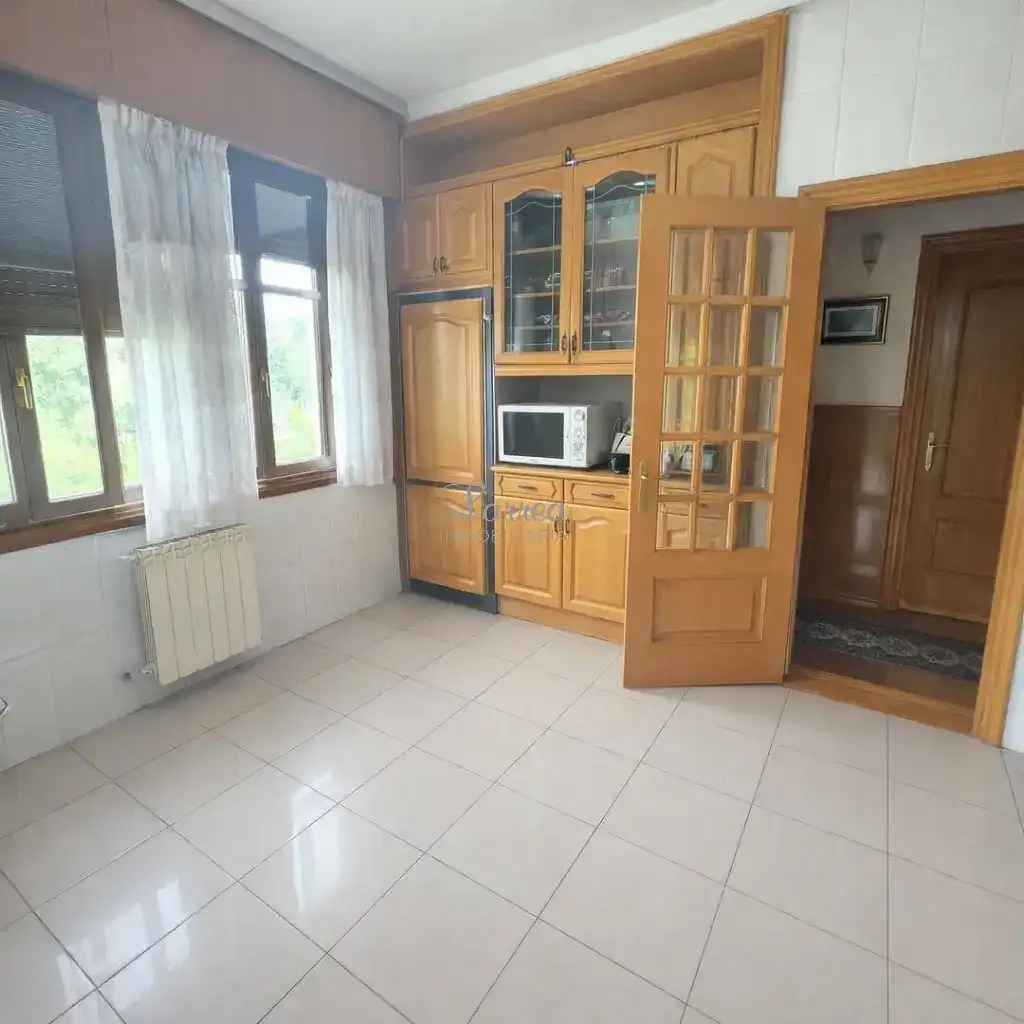 Cocina de Piso en venta en Amorebieta-Etxano con Calefacción, Jardín privado y Terraza