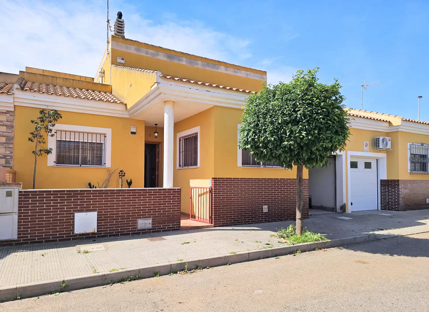 Vista exterior de Casa o chalet en venta en Cartagena con Aire acondicionado, Calefacción y Terraza