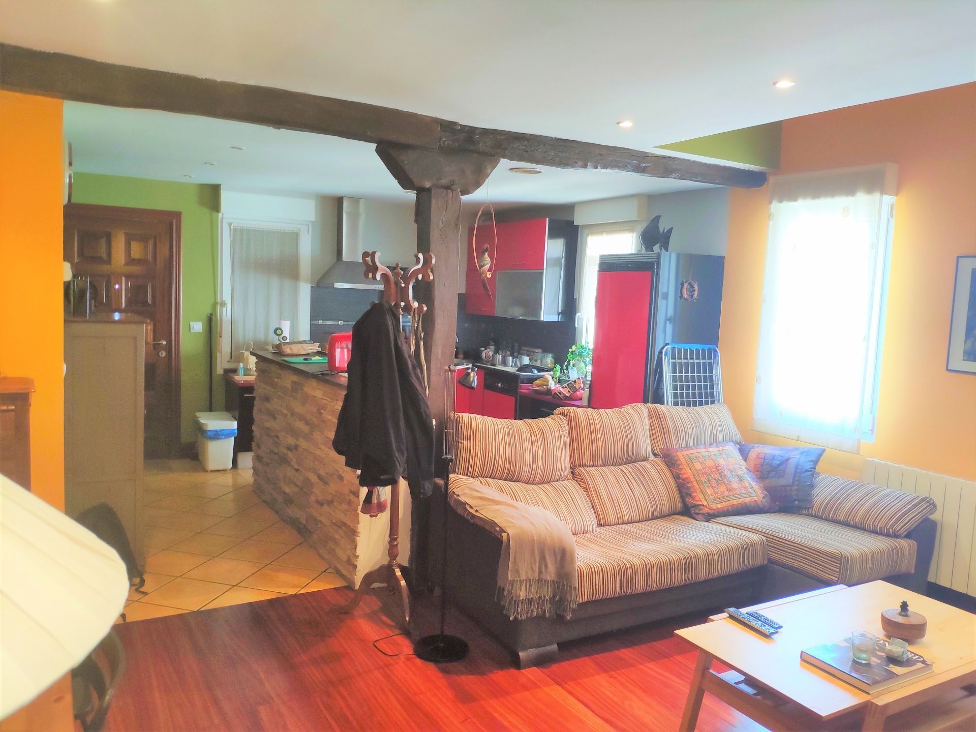 Sala d'estar de Dúplex en venda en Arrankudiaga amb Calefacció
