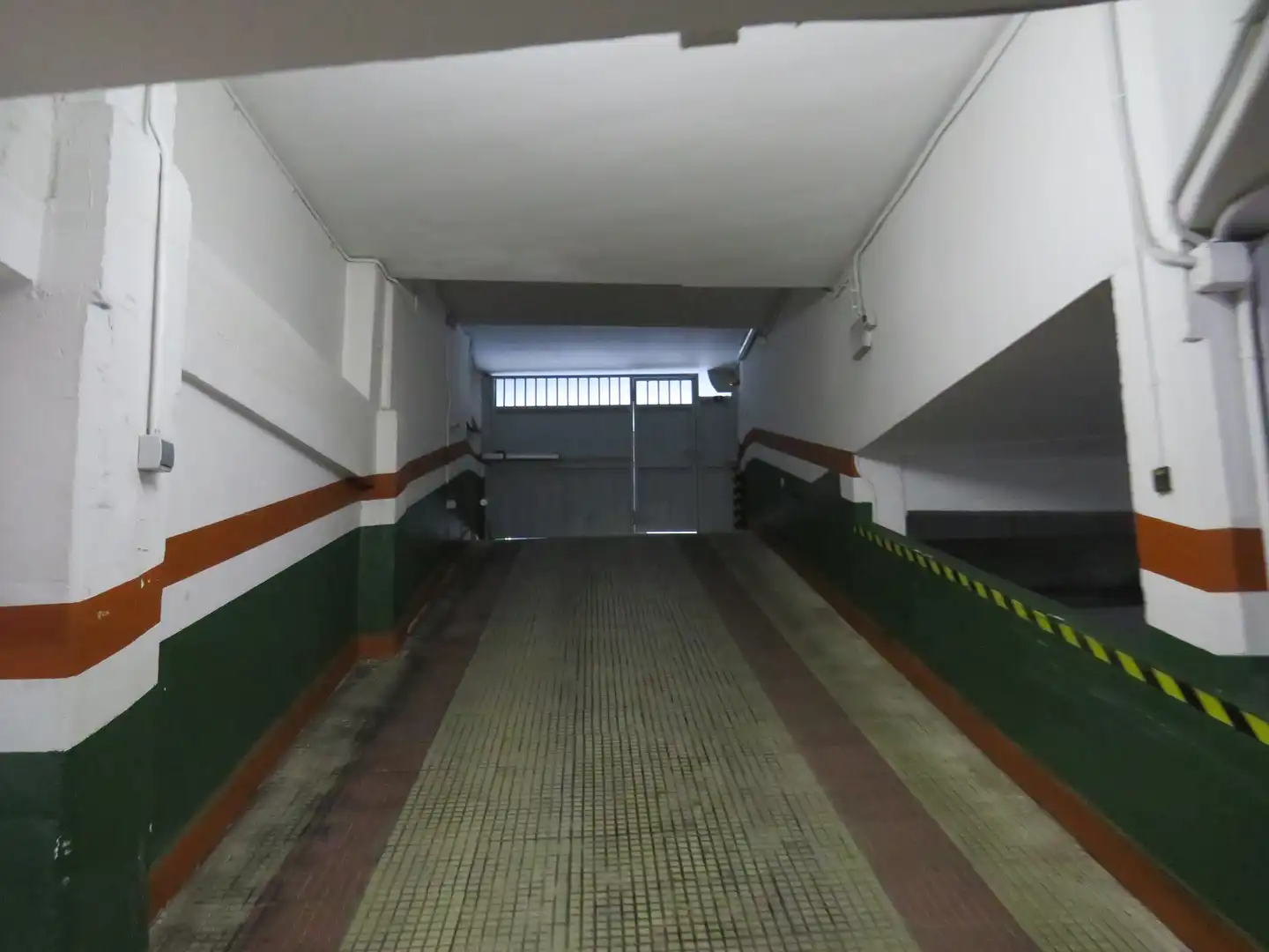 Garage zur Miete in Rúa de Romil, Camelias - Pi y Margall