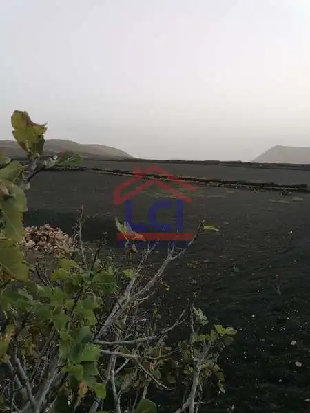 Terreno en venta en Yaiza