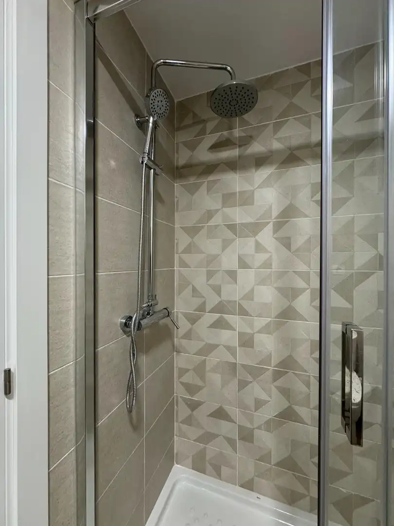 Badezimmer von Wohnung zum Verkauf in Oropesa del Mar / Orpesa mit Klimaanlage, Privatgarten und Terrasse