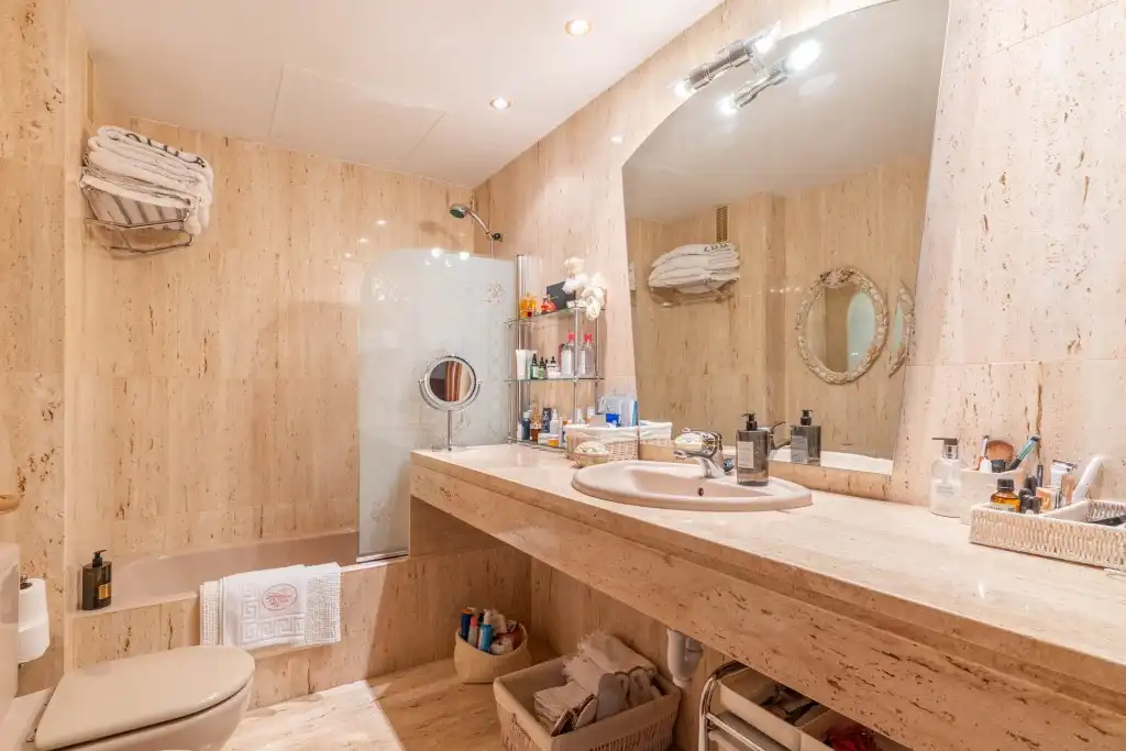 Baño de Apartamento en venta en  Palma de Mallorca con Aire acondicionado, Terraza y Trastero