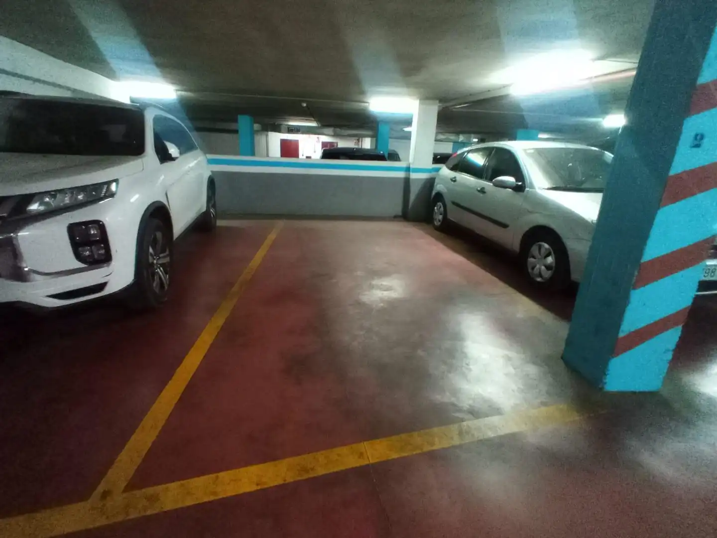 Aparcament de Pis en venda en Ceuta amb Terrassa