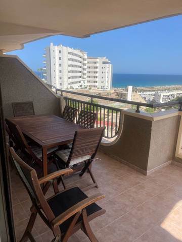 Apartamento en Alquiler en Los Arenales del Sol