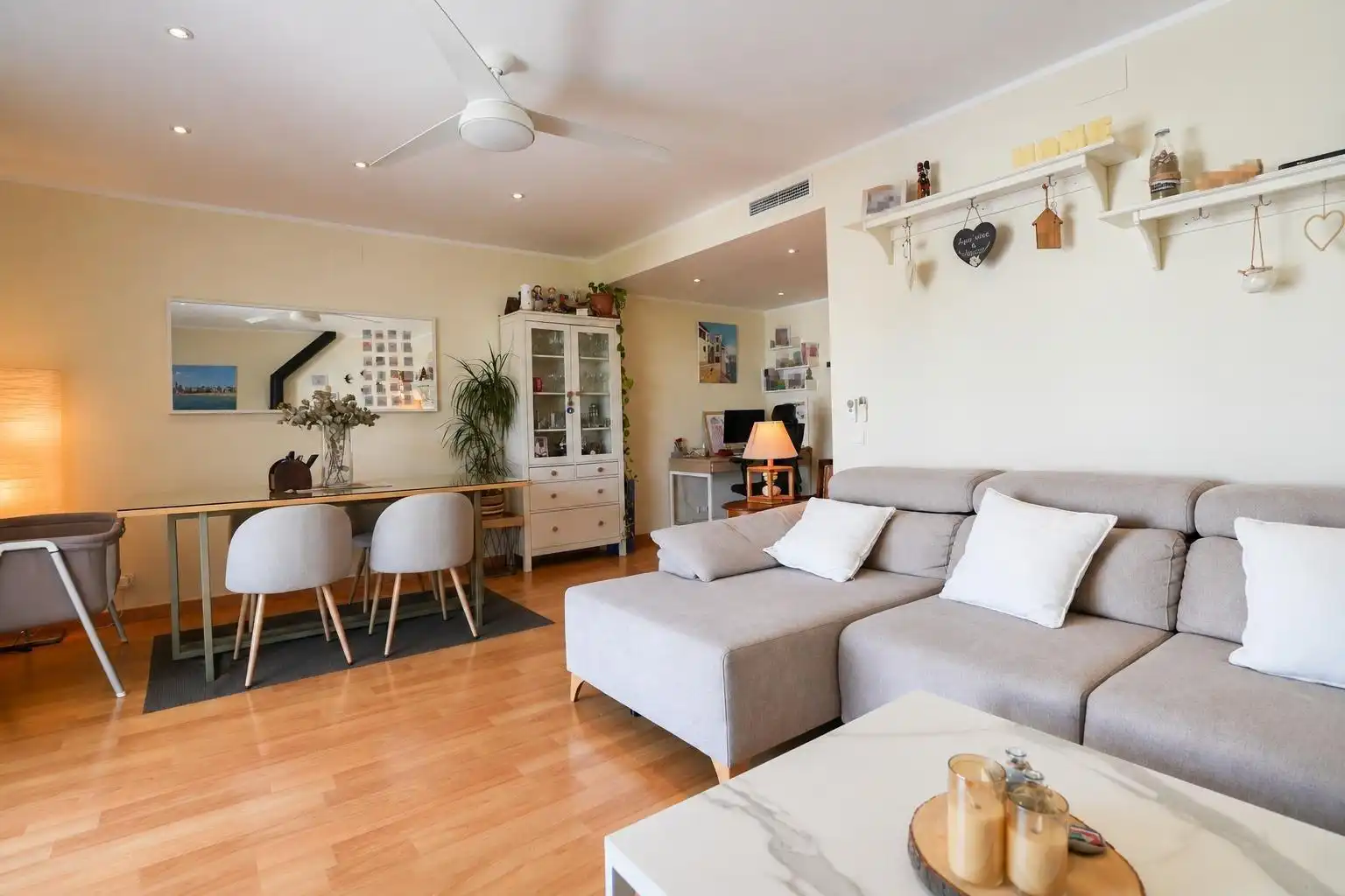 Sala de estar de Piso en venta en Centre