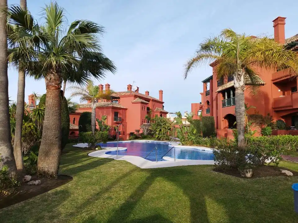 Dúplex amb piscina en venda a Calahonda, imagen 21