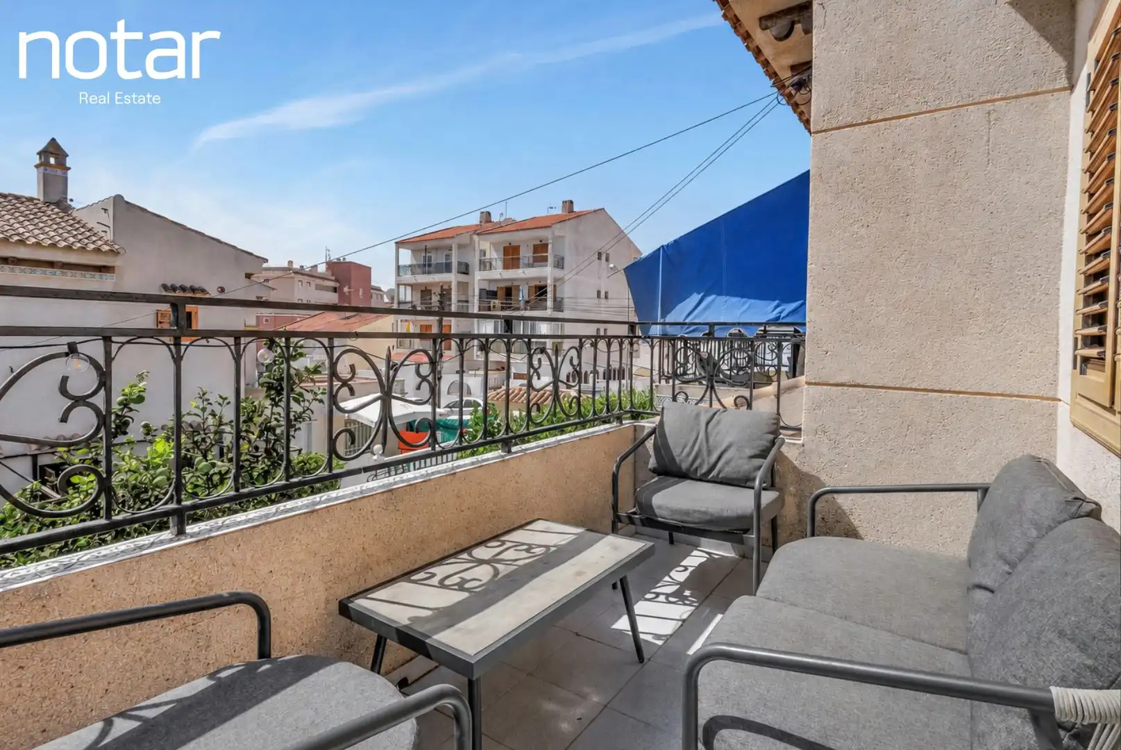 Penthouse with pool for sale in La Mata