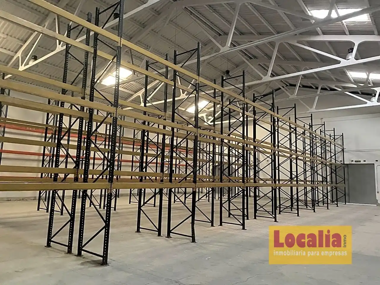 Nau industrial de lloguer a Entrambasaguas, imagen 3