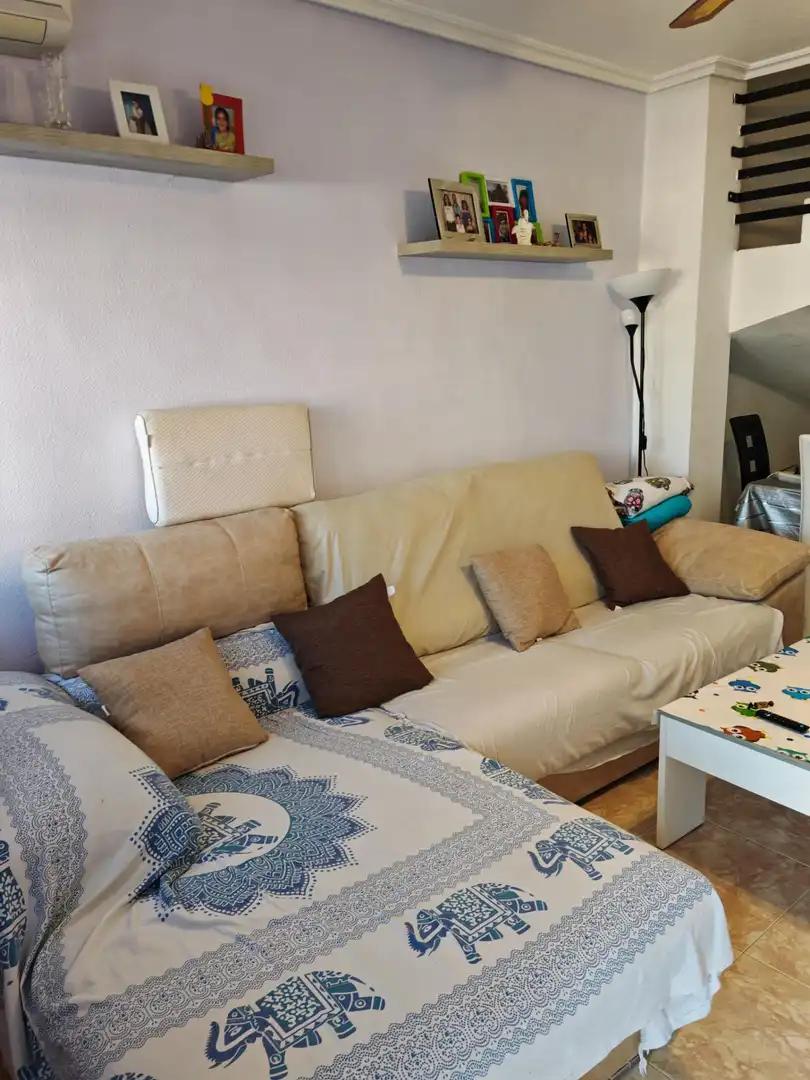 Casa adosada en venda a Los Narejos - Punta Calera
