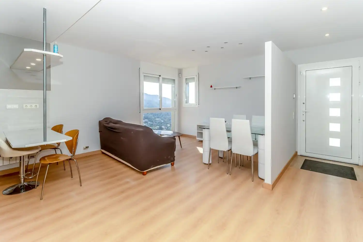 Sala de estar de Edificio en venta en Castellar del Vallès