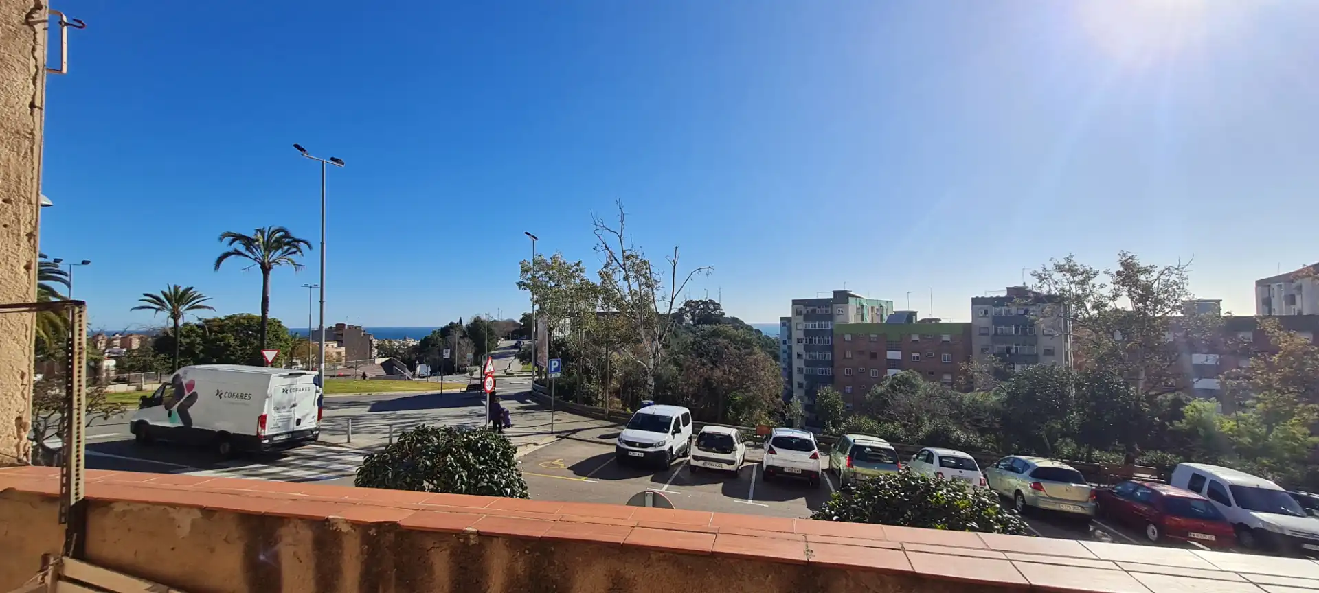 Exterior view of Houses for sale in Badalona  with Furnished and Alarm