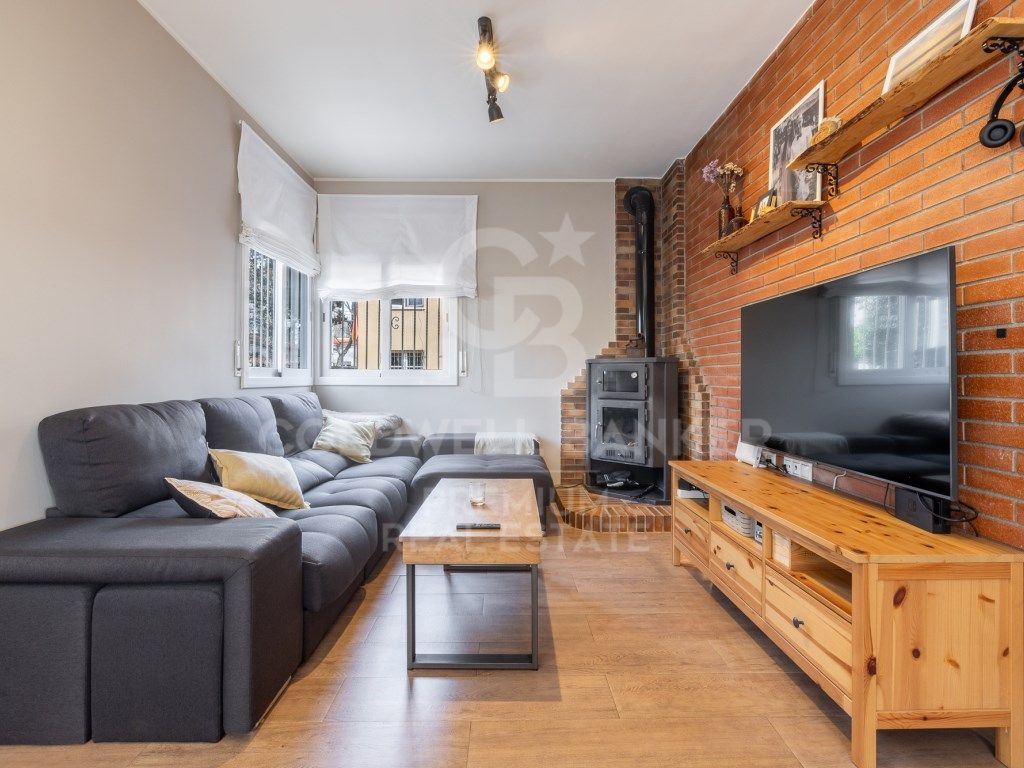 Sala de estar de Casa o chalet en venta en Sant Cugat del Vallès