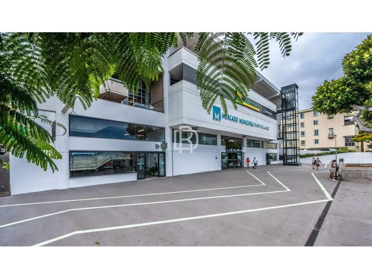 Vista exterior de Pis en venda en Puerto de la Cruz amb Aire condicionat, Moblat i Balcó