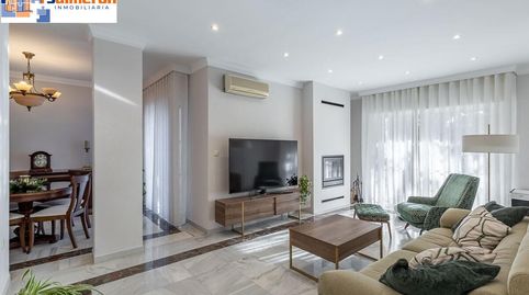 Foto 3 de Casa adosada en venta en Calle Blasco Ibañez, Motril ciudad, Motril