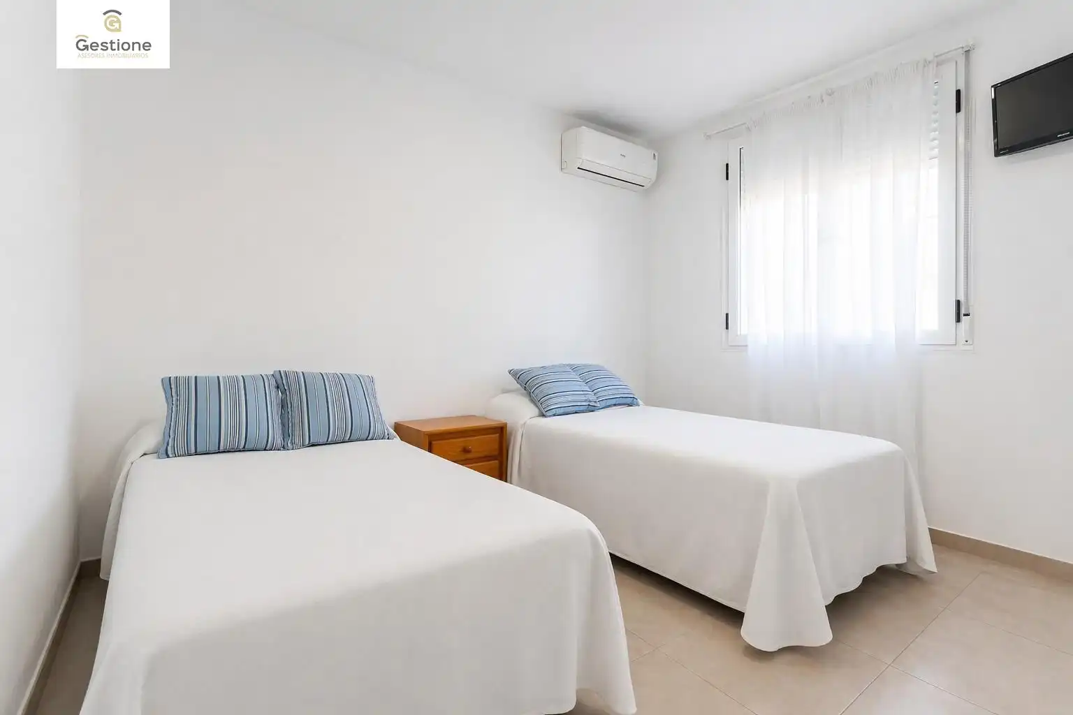 Dormitori de Casa o xalet en venda en Almazora / Almassora amb Aire condicionat, Terrassa i Traster