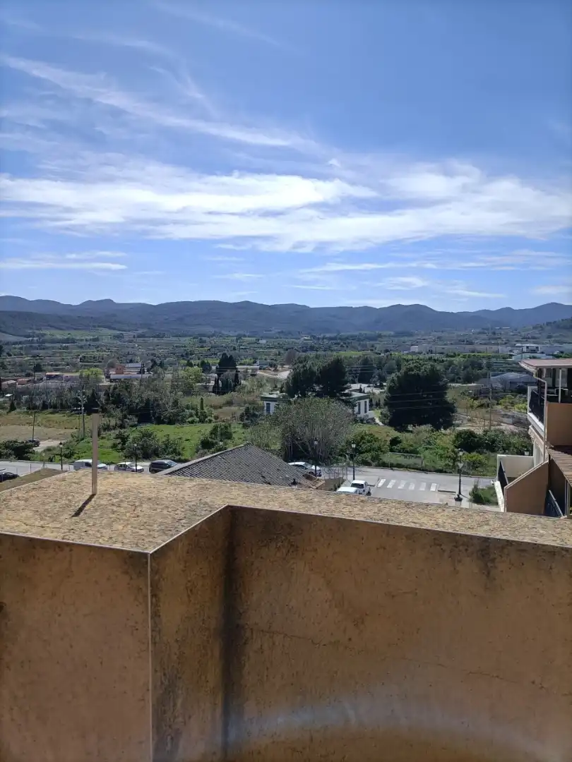 Vista exterior de Casa adosada en venta en Segorbe con Calefacción, Terraza y Balcón