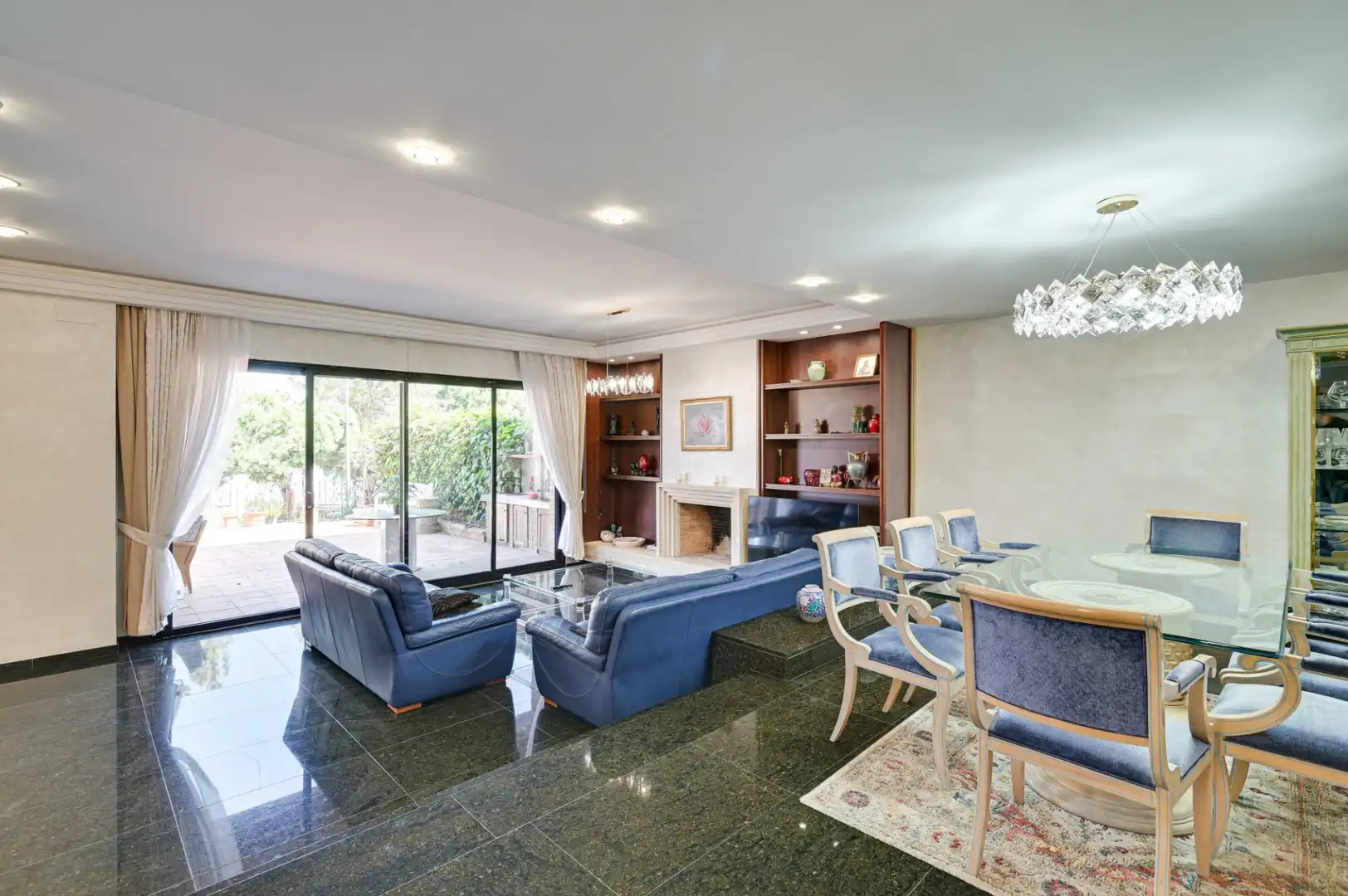 Sala de estar de Casa adosada en venta en Lloret de Mar con Aire acondicionado, Calefacción y Amueblado