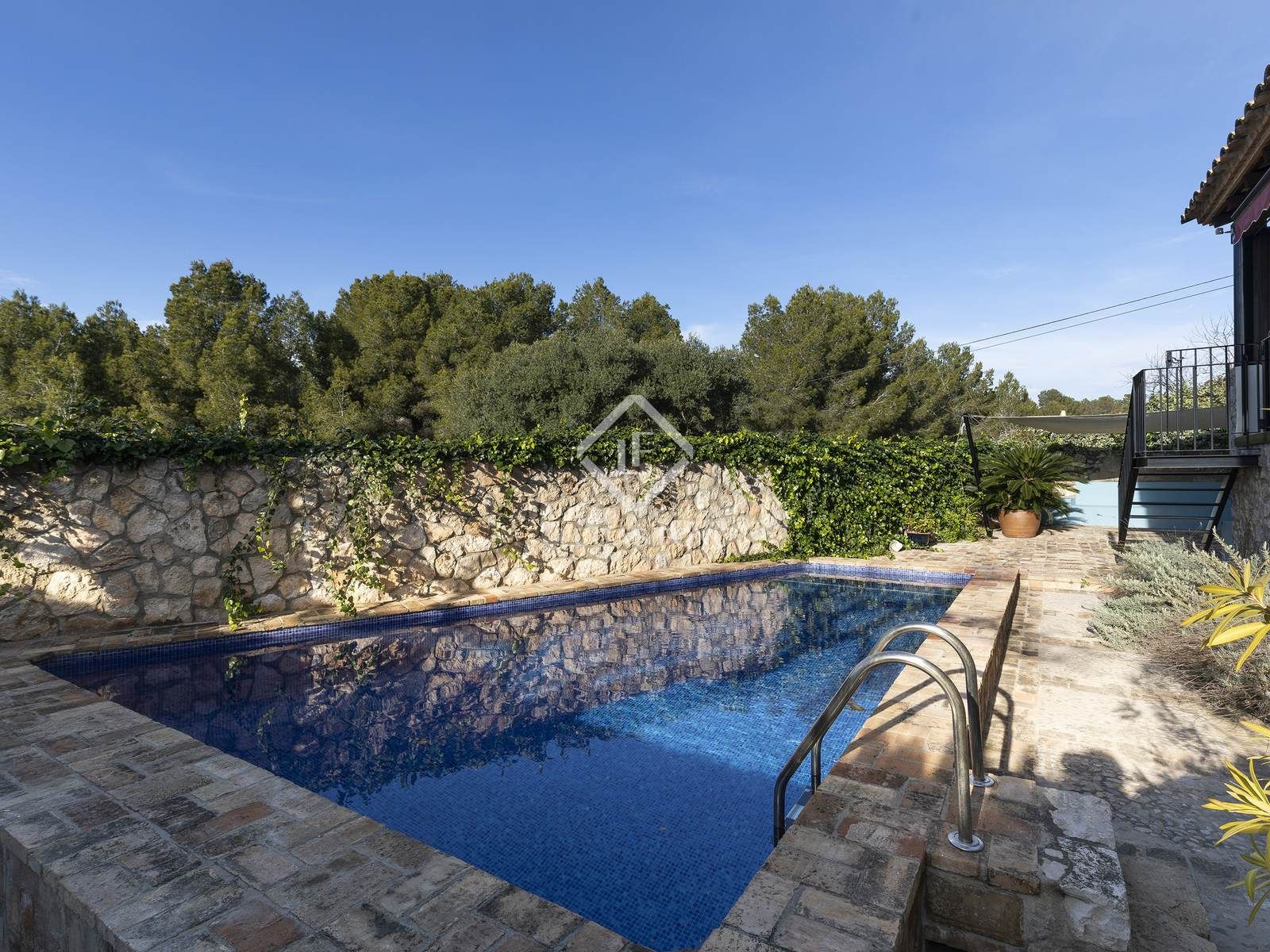 Swimming pool of House or chalet for sale in Sant Pere de Ribes  with Air Conditioner, Heating and Terrace