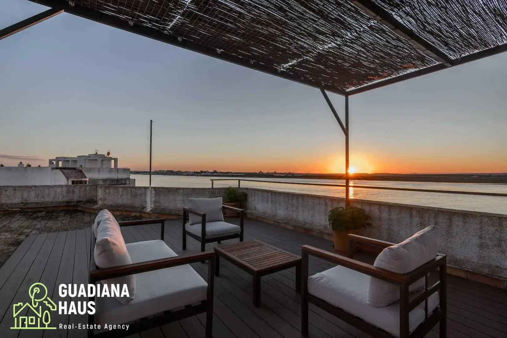Apartament en venda a MUELLE DE PORTUGAL 50, imagen 4