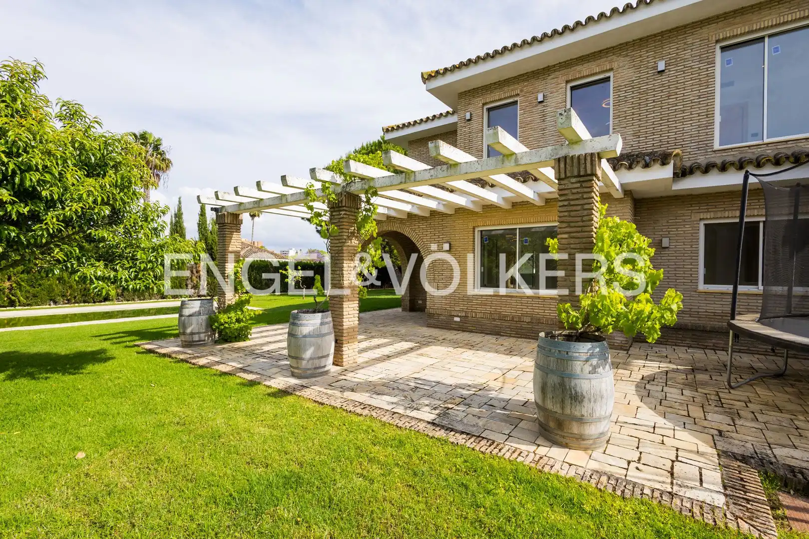 Terraza de Finca rústica en venta en Jerez de la Frontera con Aire acondicionado, Calefacción y Jardín privado