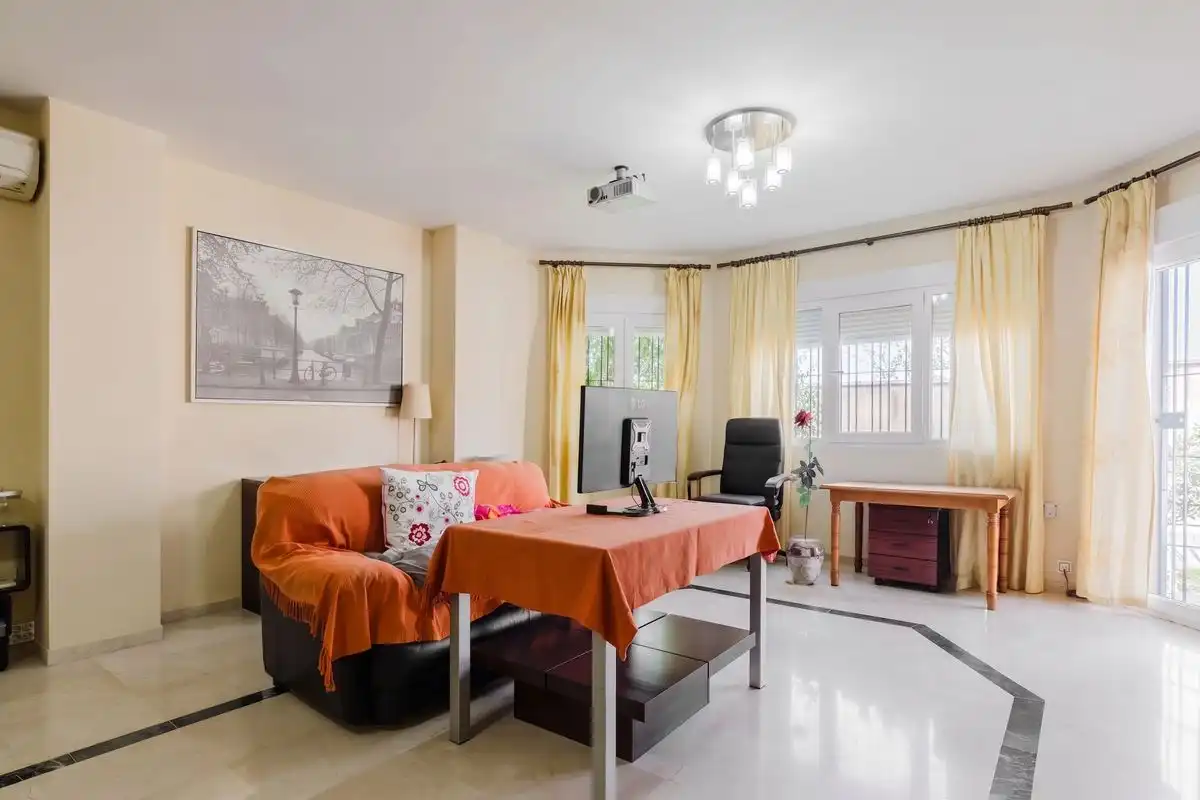 Casa amb terrassa en venda a Calle Albacora, imagen 3