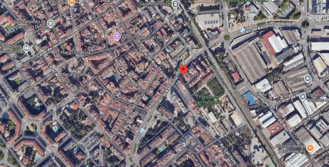 Vista exterior de Piso en venta en Sant Joan Despí