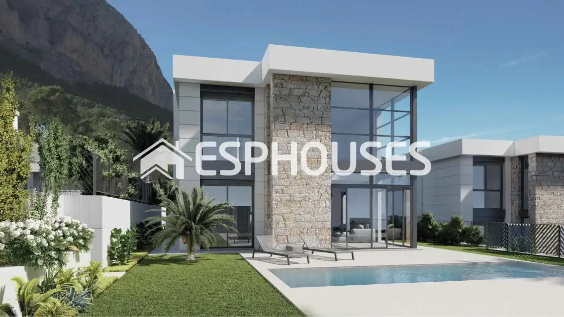 Maison avec piscine à vendre à Casco urbano