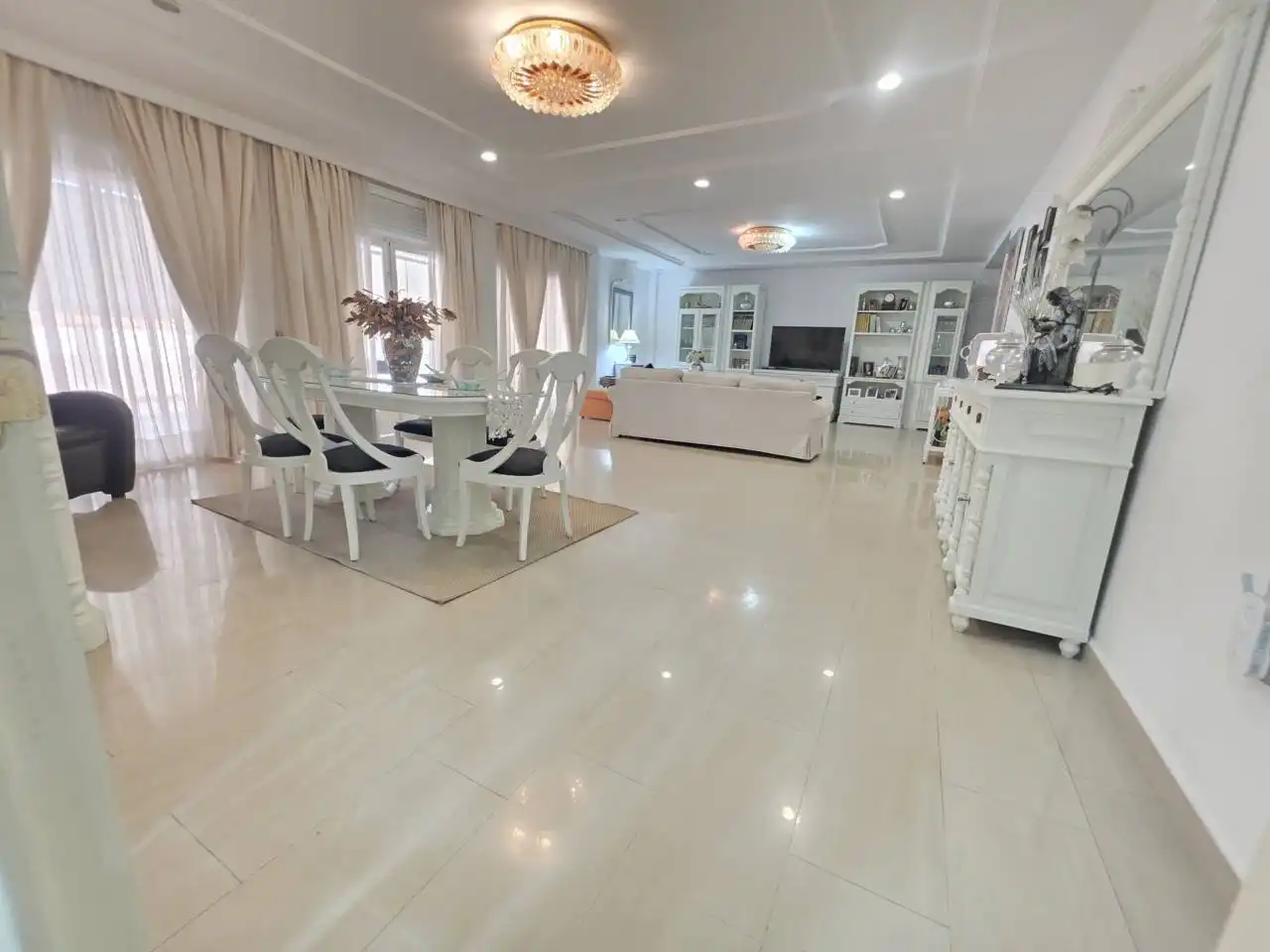 Living room of Houses for sale in Chiclana de la Frontera  with Terrace and Swimming Pool
