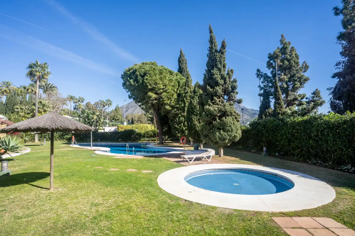 Apartament amb piscina en venda a Milla de Oro, imagen 16